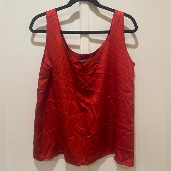 Dkny Tops - Vintage DKNY 100% Silk Tank